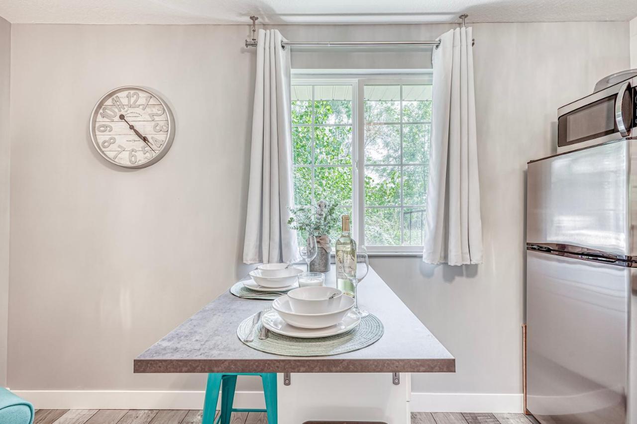 Lighthouse Kitchen Suites Near Auburn Waterloo I-69 Exit 334 מראה חיצוני תמונה